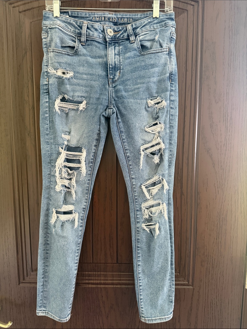 American Eagle Light Wash Distressed Skinny Jeans
